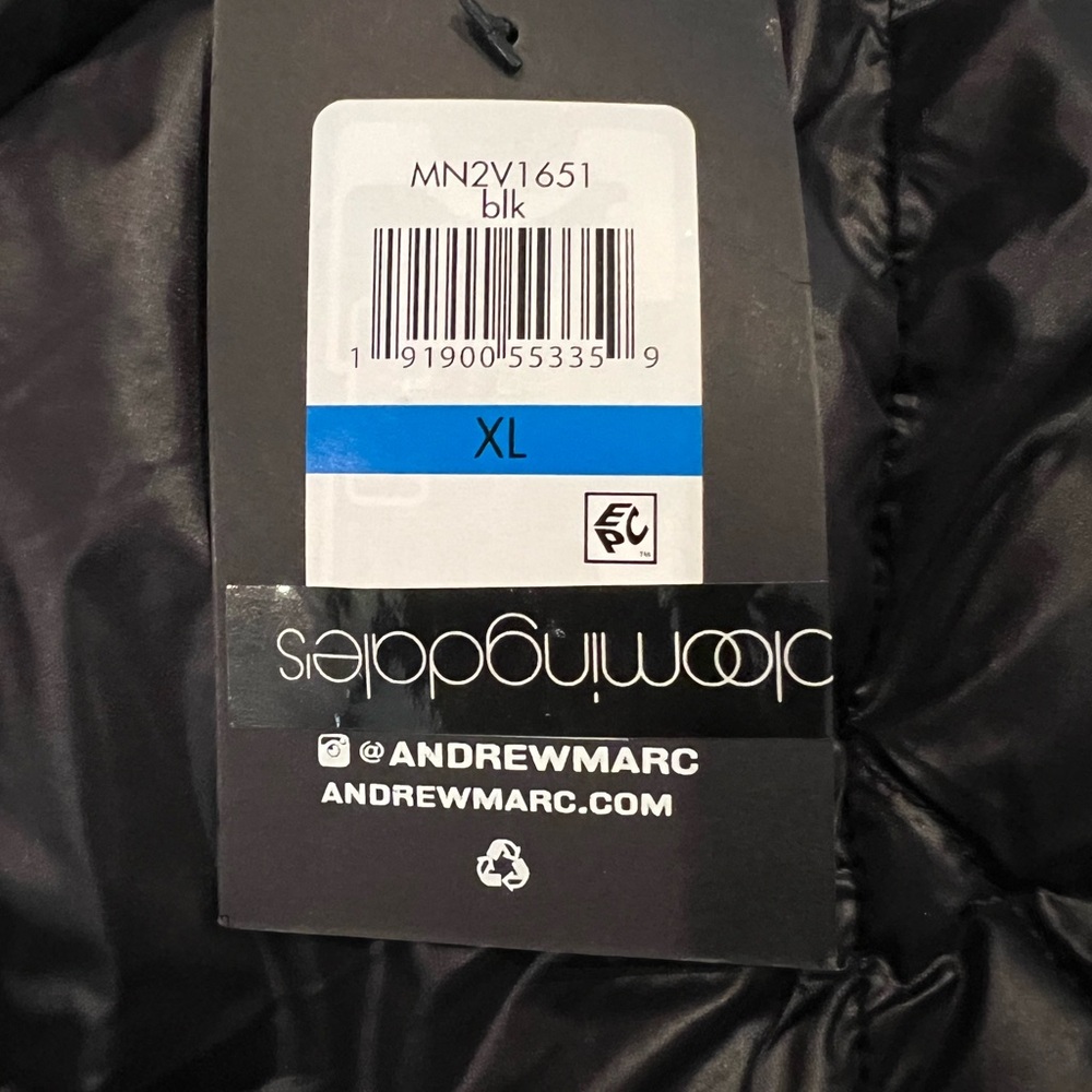 Andrew Marc sport bubble vest pockets XL has a hidden hood Zipper host pick - Picture 9 of 17